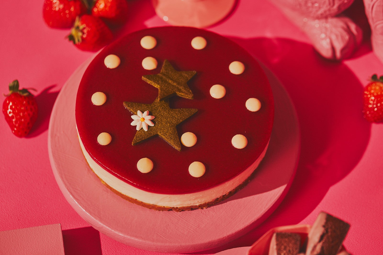 ストロベリーアフタヌーンスイーツビュッフェ ～ときめきいちご狩り～／提供画像