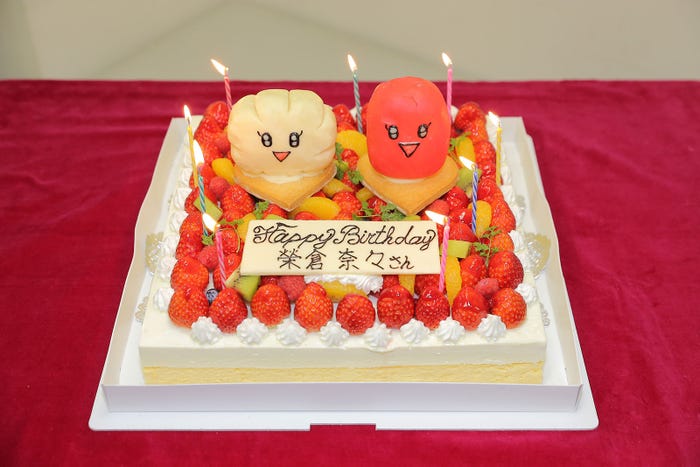 “タラレバ”バースデーケーキ(画像提供:日本テレビ)