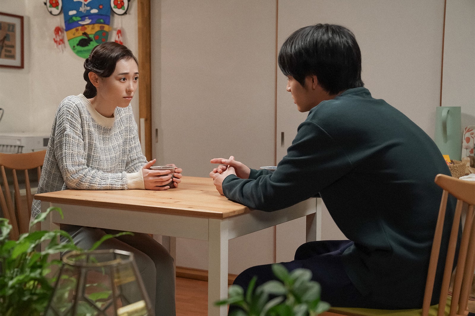 福原遥、赤楚衛二／「舞いあがれ！」第118話（C）NHK