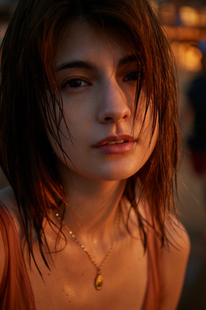 マギー3rd写真集「new Moon」より（宝島社／撮影：土山大輔［TRON］）