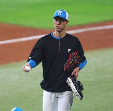 昨季5勝の日本ハム・福島が今季初1軍合流「ここから1年間投げられるように」 出遅れから巻き返し期す