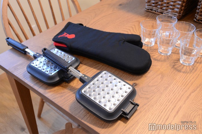 朝食用のホットサンドメーカー（C）モデルプレス