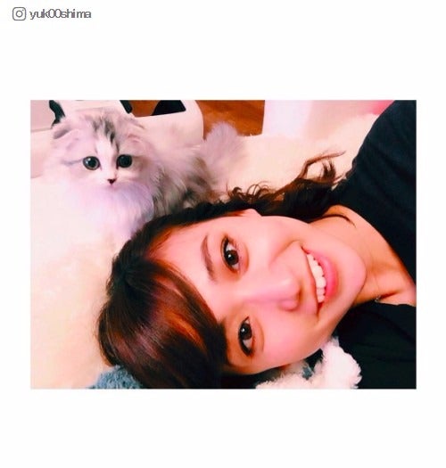 大島優子 こじはる宅で 充電中 キュートないたずらに反響 モデルプレス 大島優子 こじはる宅で 充電中 キュートないたずらに反響 モデルプレス