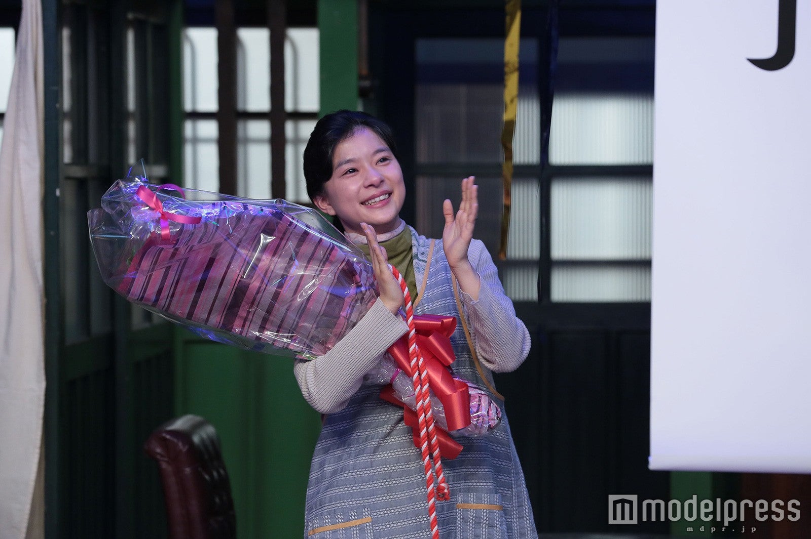 芳根京子主演ＮＨＫ朝ドラ『べっぴんさん』ＯＳＴ盤２枚セット販売／音楽：世武裕子 世武裕子、『べっぴんさん』サントラ第2弾でミスチルの主題歌