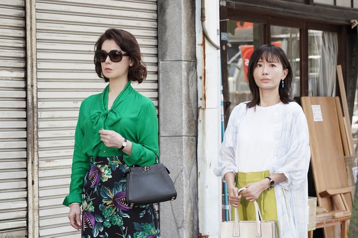 大地真央、松本まりか (C)東海テレビ