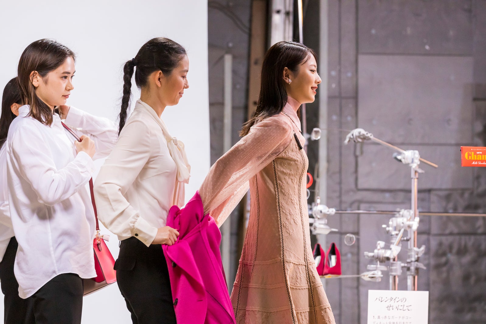 浜辺美波／メイキング（提供写真）