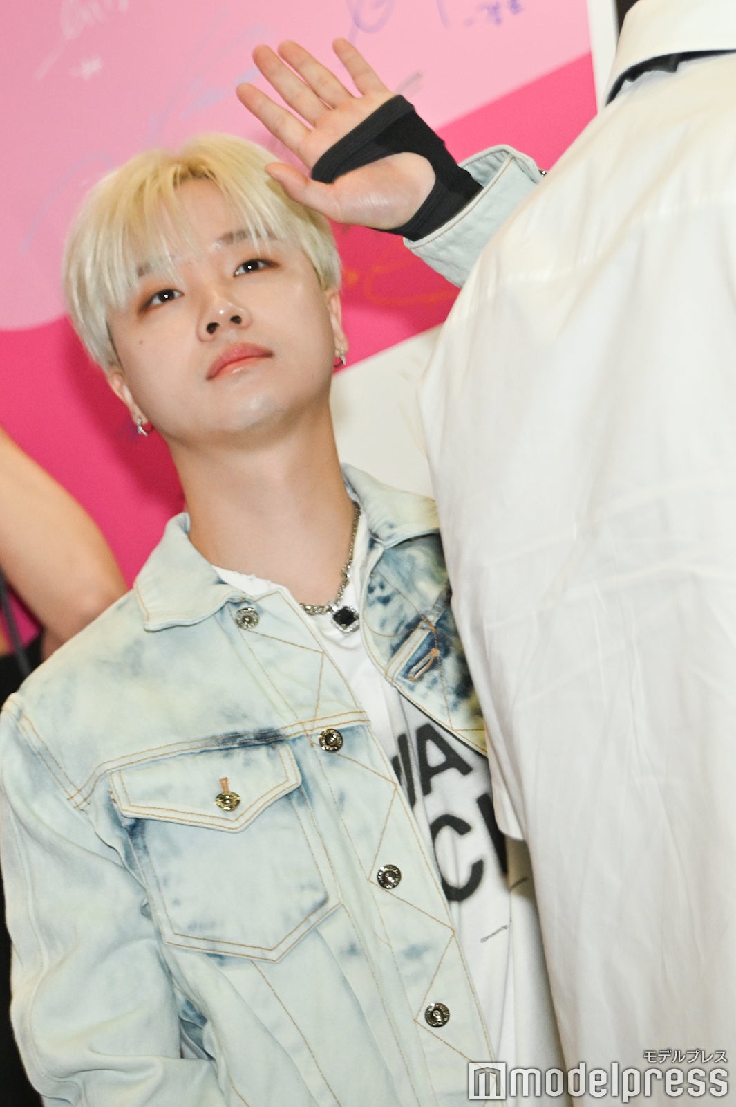 iKON（C）モデルプレス