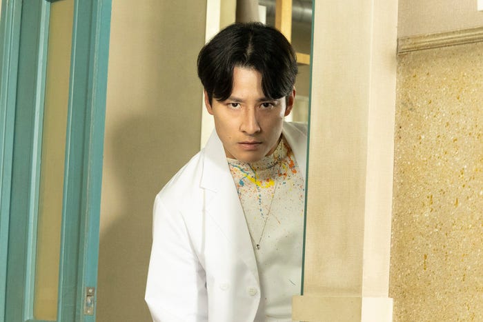 馬場徹「新宿野戦病院」第4話より(C)フジテレビ