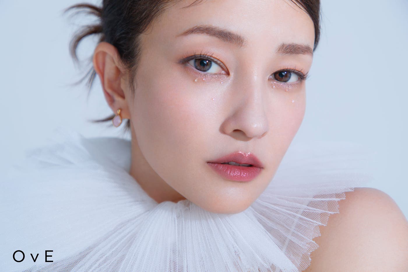 黒木メイサ(OvE 3装着)