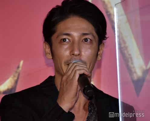 玉木宏、“熊”演じ苦労も監督「こんなイケメンな熊いない」 木村文乃と恋模様<七人の秘書 THE MOVIE>