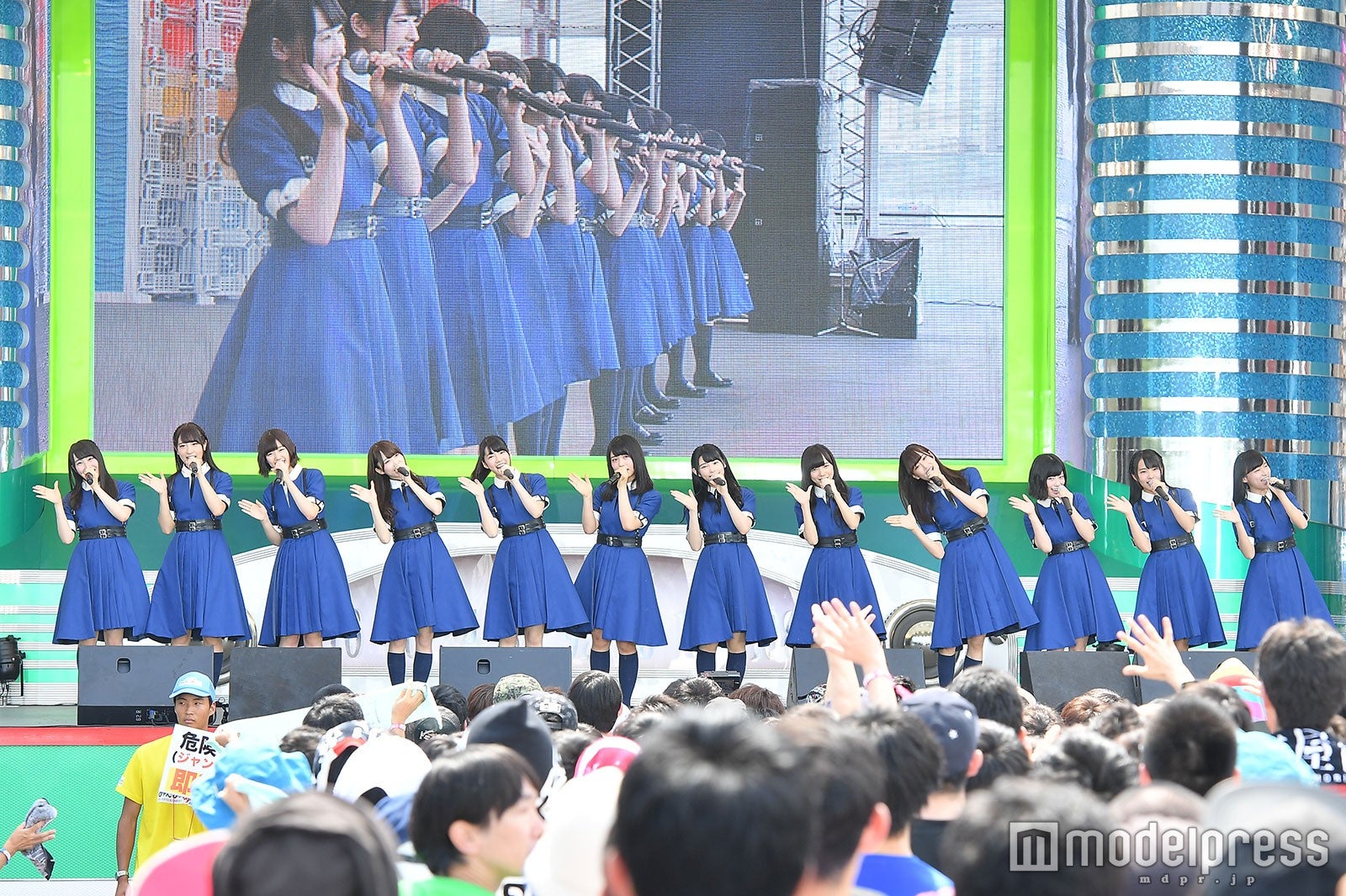 欅坂46＋けやき坂46、野外ステージを熱狂の渦に「TOKYO IDOL FESTIVAL