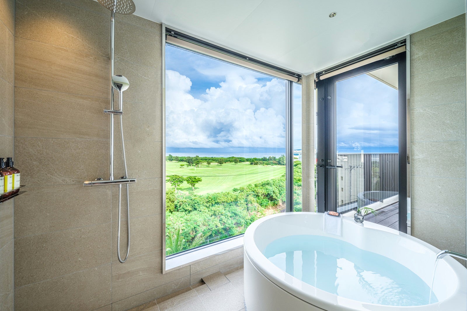 セブン バイ セブン 石垣／提供画像