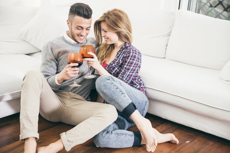 画像3 4 キスから始まる既婚者同士の恋愛 危ない恋がスタートする5つの実態 モデルプレス