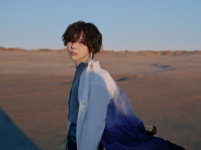 音羽-otoha-(C)sora・白泉社(C)「墜落JKと廃人教師」製作委員会・MBS