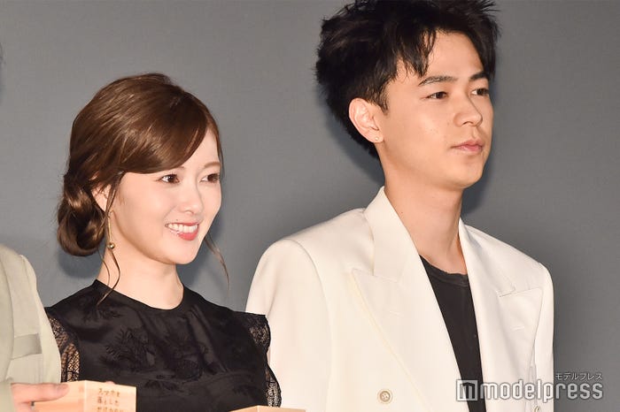 白石麻衣、成田凌 (C)モデルプレス