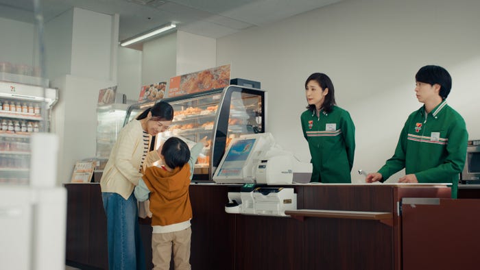 天海祐希、櫻井翔/セブン‐イレブン新テレビCM「ミッション!?」篇(提供写真)