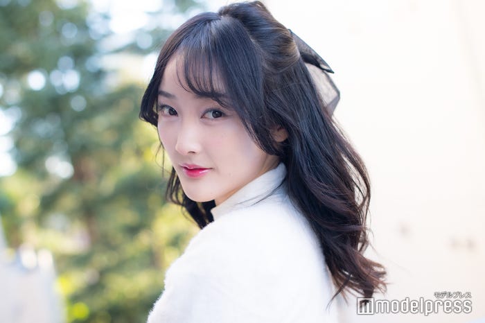 手塚季史子さん(C)モデルプレス