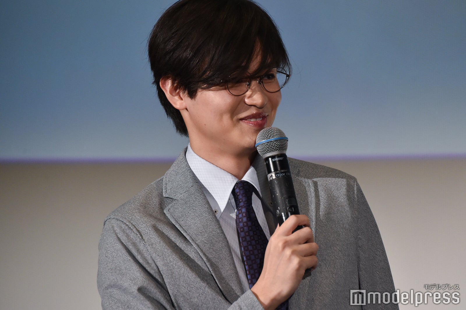 「お嬢様！！！！！」を賭けたじゃんけんで一抜けする西垣匠（C）モデルプレス