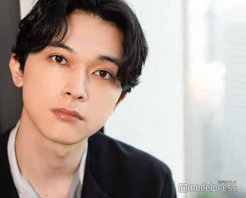 吉沢亮、俳優人生における運命の出会い 山崎賢人への厚い信頼も語る「僕たちの道を照らしてくれるような存在」<「キングダム 運命の炎」インタビュー>