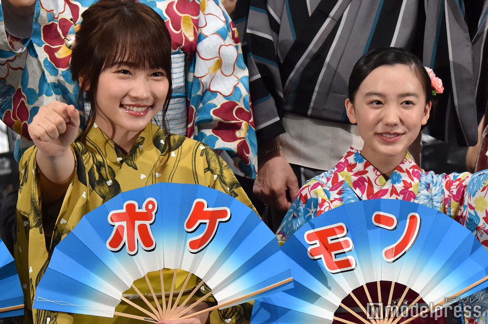 川栄李奈、芦田愛菜