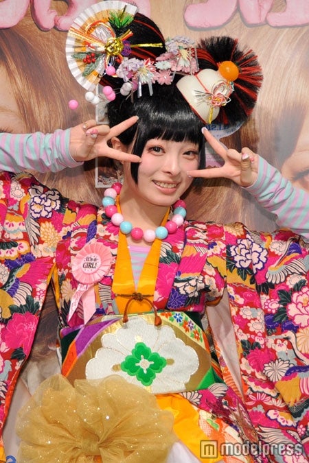 Amazon.co.jp: [KYUUCOS] 原宿ガール☆きゃりーぱみゅぱみゅ