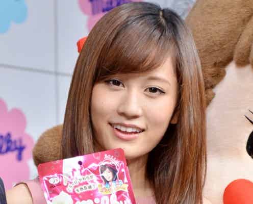 前田敦子、ミニワンピで美脚披露 誕生日の思い出を語る