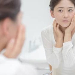 肌年齢-15歳!奇跡の52歳Micacoさんメソッドで脱・オバサン顔