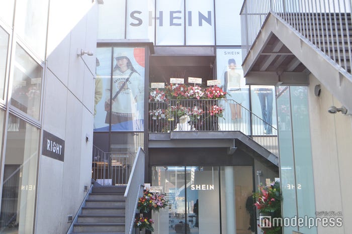 『SHEIN TOKYO』外観(C)モデルプレス