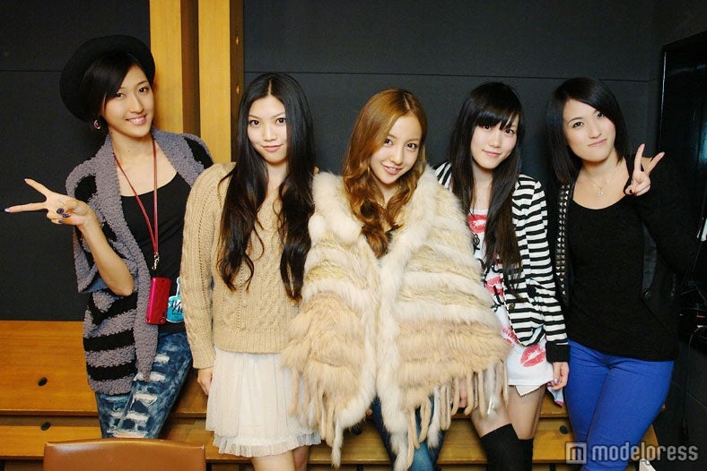 AKB48板野友美、お気に入りアーティストと念願の初競演