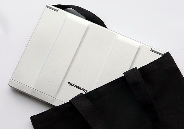 ムック本　ムック　付録　人気　おすすめ　オススメ　宝島社　宝島　レビュー　便利　優秀　当たり　最高　2023　バッグ　保冷　バッグ　スプリング　spring　スヌーピー　13インチ