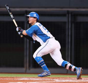 日本ハム・細川 二塁打＆四球で同点＆サヨナラ生還 3戦連続の3出塁で勝利貢献 新庄監督「この調子でいけば、レギュラーをとれる可能性も」