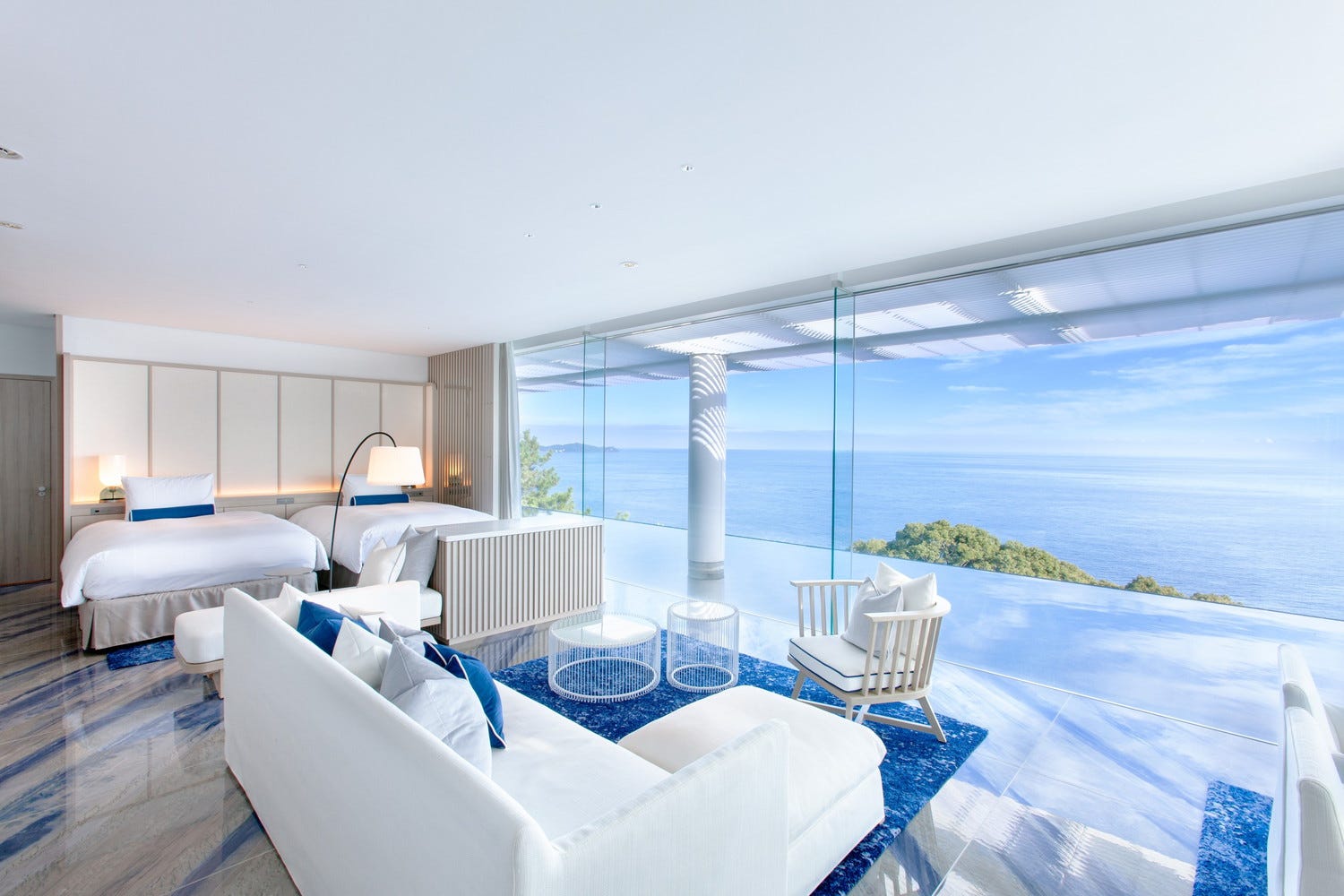 熱海「ATAMI 海峯楼」海景望むスイート客室がリニューアル インテリアでも“水とガラス”表現