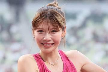 中島ひとみが涙の初優勝！「本当にうれしい」中盤から一気の加速で日本記録保持者福部らを抜き去る「この場所で絶対とりたいと」日本ユース制した思い出の地で14年ぶり日本一