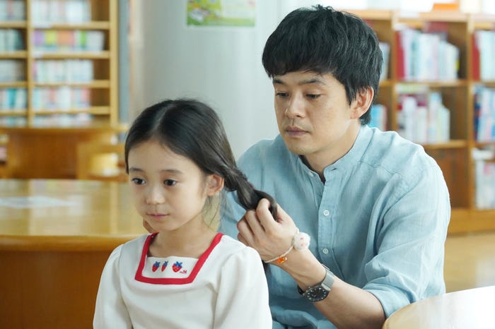 泉谷星奈、池松壮亮「海のはじまり」第6話(C)フジテレビ