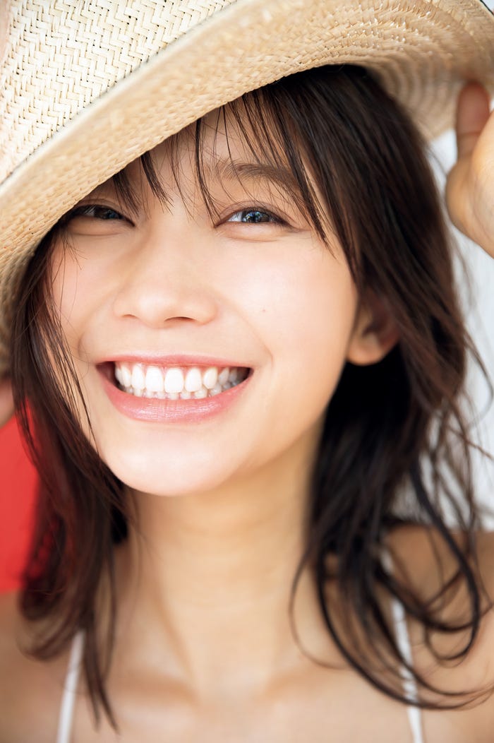 小倉優香(画像提供:講談社)