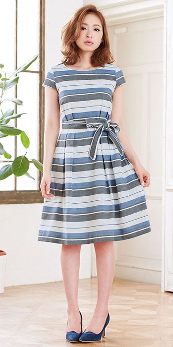 2typeから選べるウエストリボン付きマルチボーダーワンピース「Pierrot」4,500円（税込）