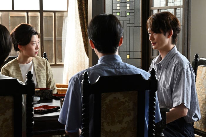 伊藤沙莉、岡田将生「虎に翼」第102話(C)NHK