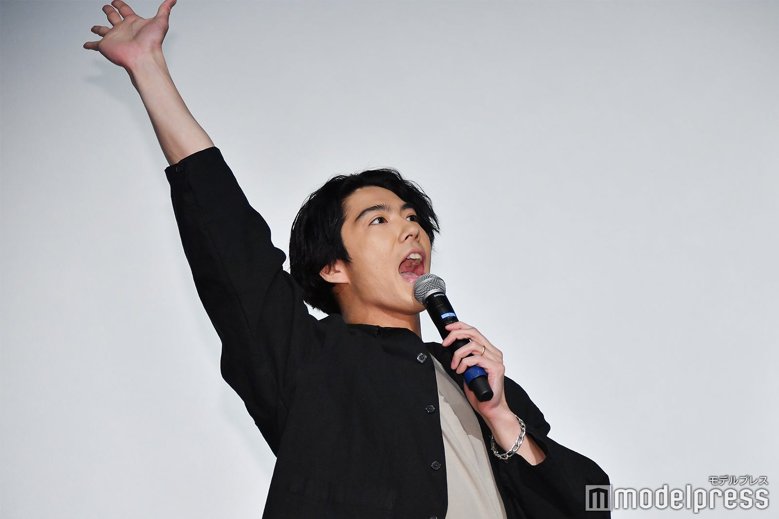 賀来賢人（C）モデルプレス