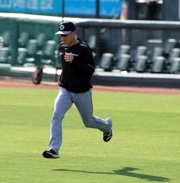 阪神 3.30支配下登録の福島がプロ初スタメン 前日の初打席では驚異の粘り、藤川監督が「いやぁ使いたくなるね」