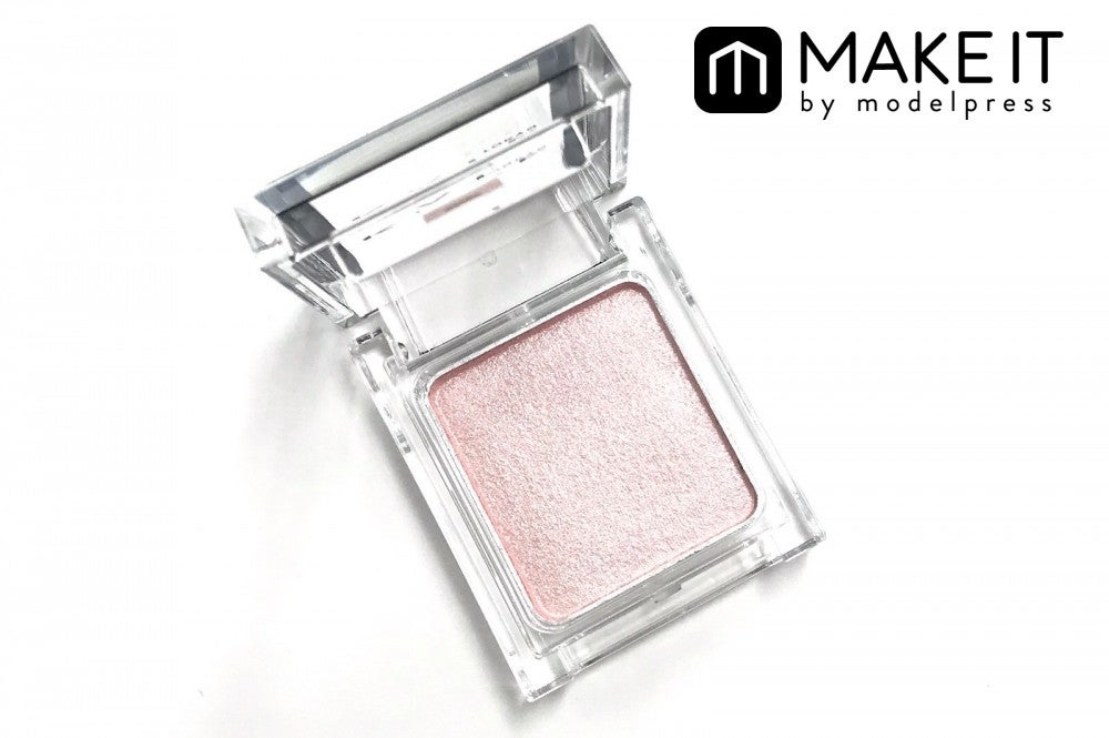 ケイト／ザ アイカラー／041 ライトピンク／650円（税抜・編集部調べ） (C)メイクイット