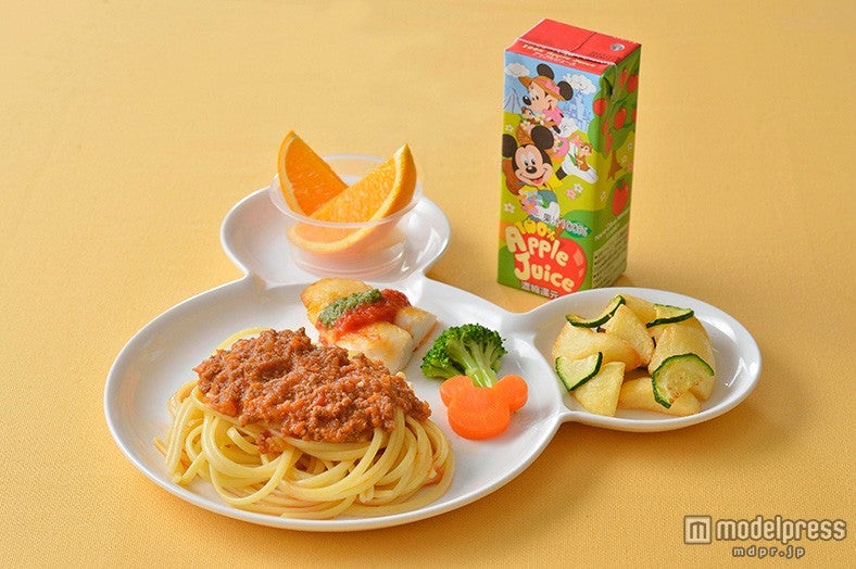 お子様セット￥920／（C）Disney