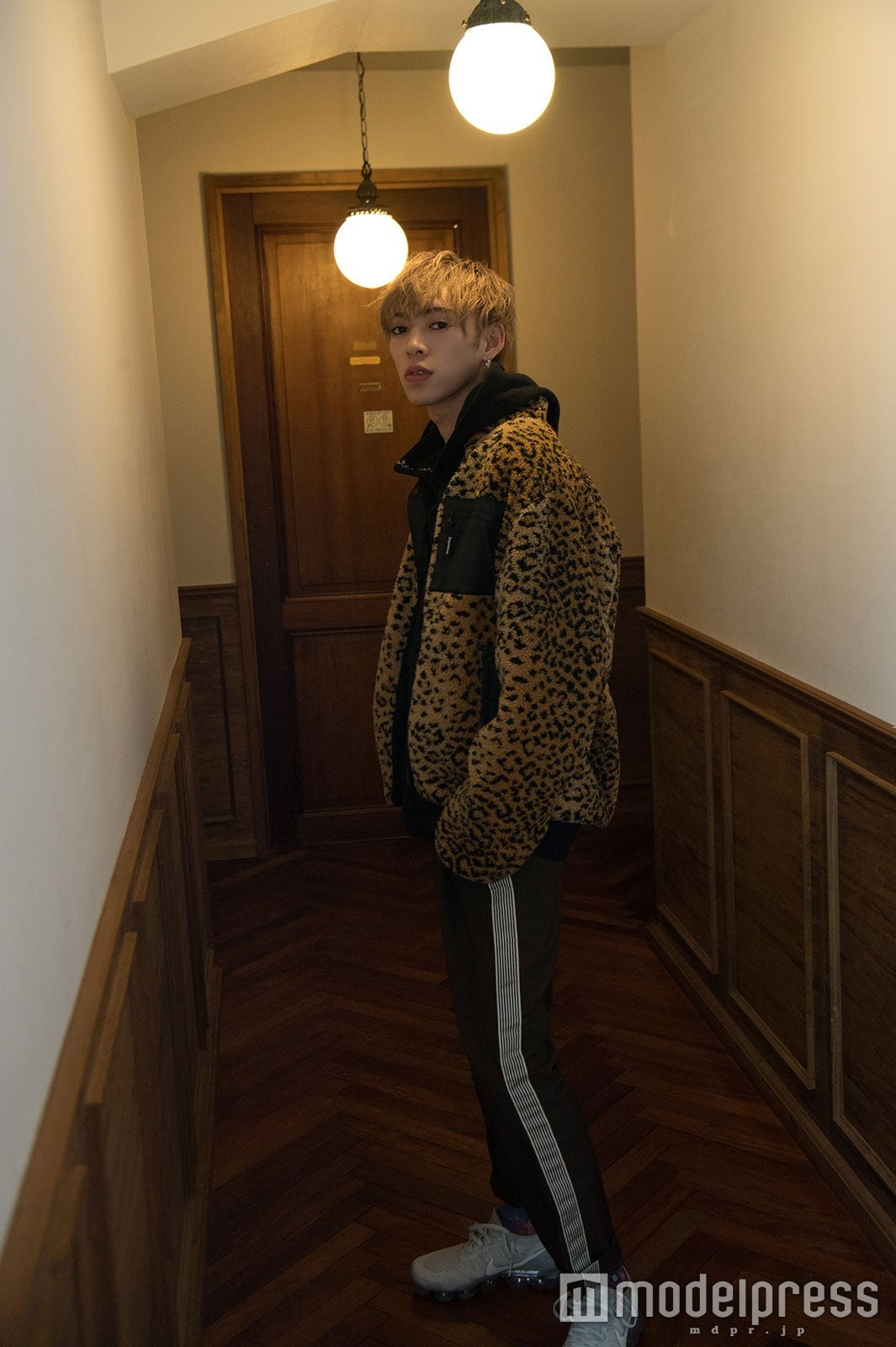 U（C）モデルプレス