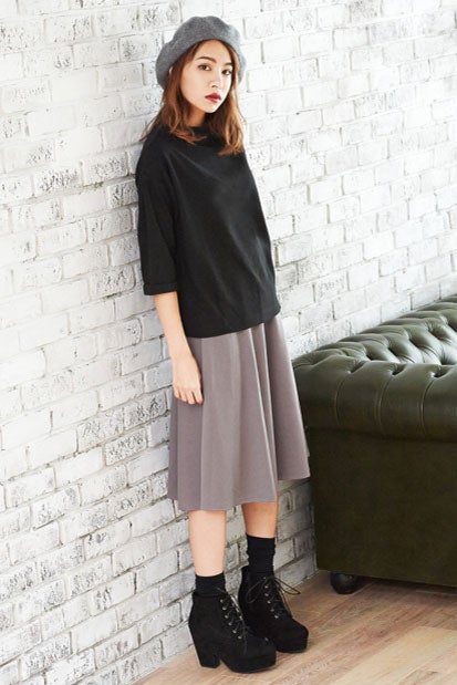 ボトルネックカットソー「Re:EDIT by GALSTAR」2,298円（税込）／画像提供：Re:EDIT by GALSTAR