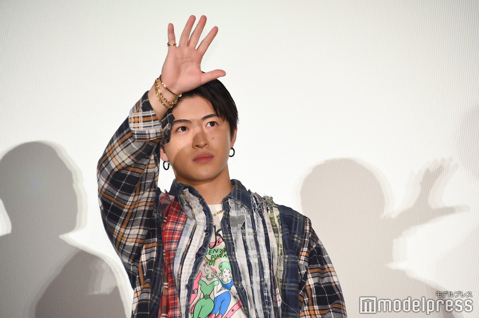 佐野玲於 （C）モデルプレス