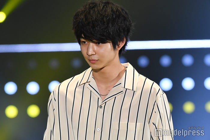 鈴木仁 (C)モデルプレス