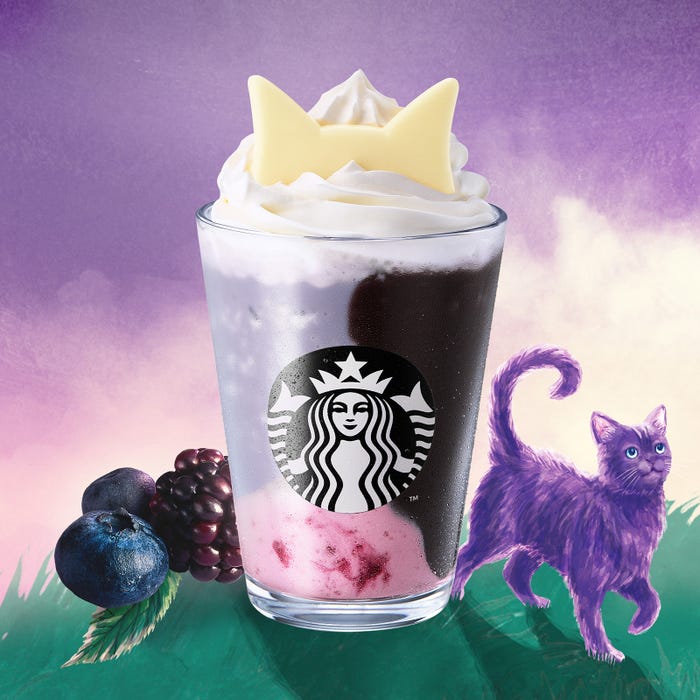 ブラックベリー ヨーグルト フラペチーノ(R)白耳ver.(提供写真)