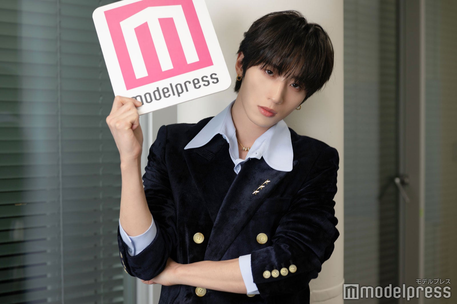 許豊凡／ヤンキーっぽいポーズのリクエストに対応（C）モデルプレス