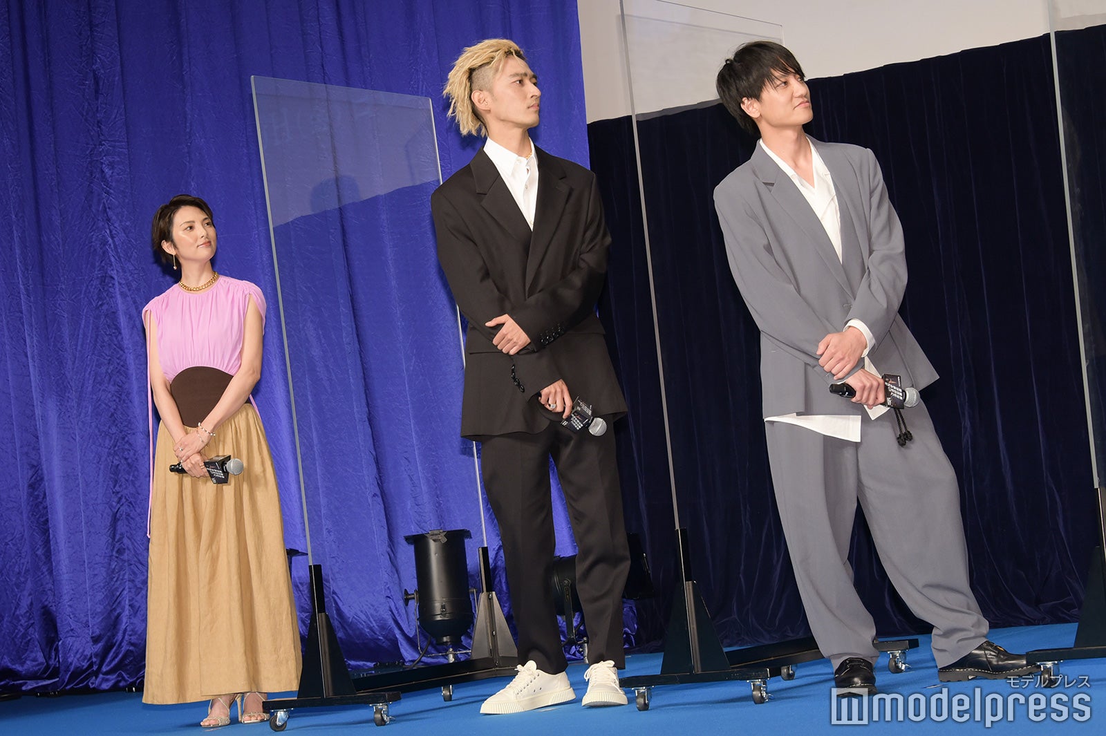 （左から）田中麗奈、上杉柊平、藤原季節（C）モデルプレス