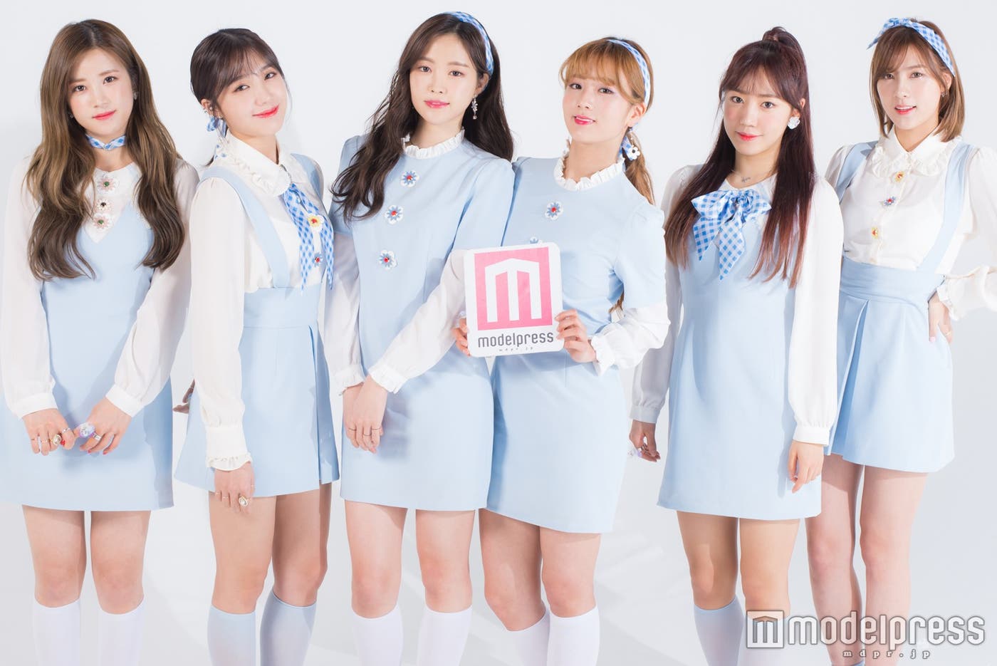 (左から)チョロン、ウンジ、ナウン、ボミ、ナムジュ、ハヨン(C)モデルプレス