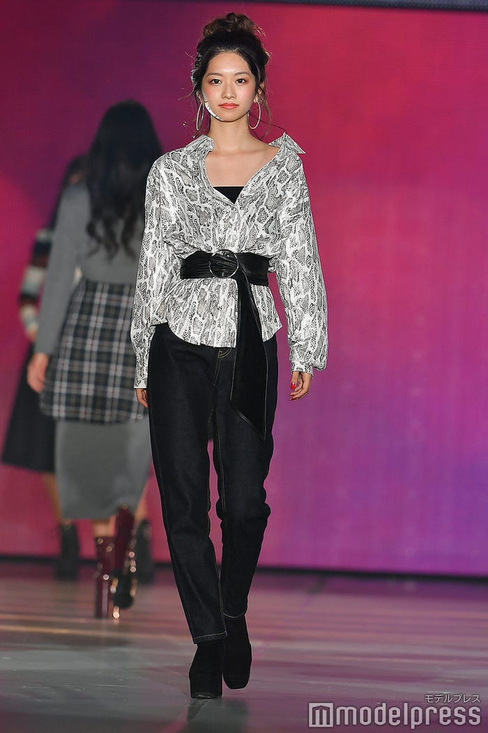 小室安未 (C)モデルプレス